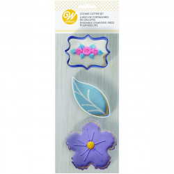 WILTON COOKIE CUTTERS FLORAL SET/3
